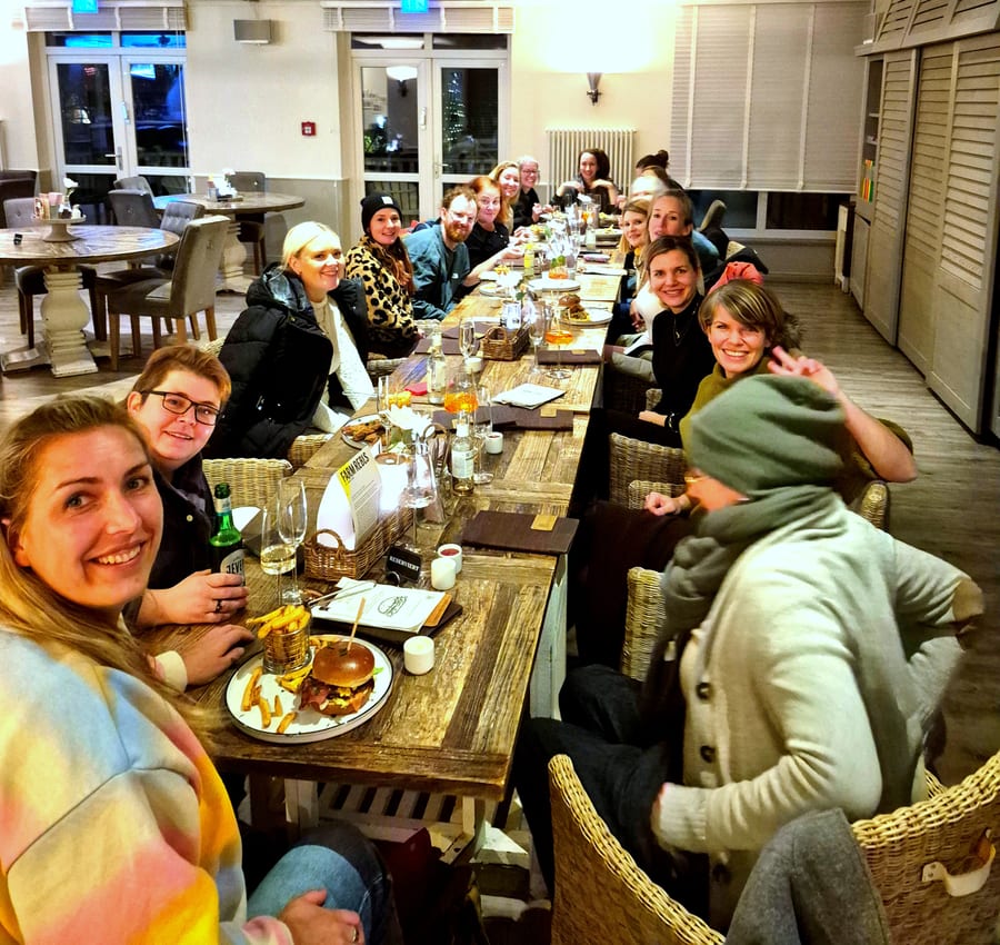 Gruppe bei Teach LOVE