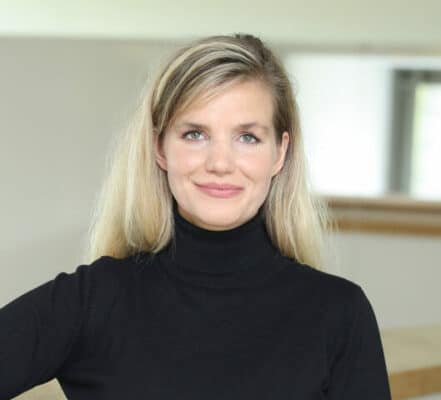 Dr. Johanna L. Degen